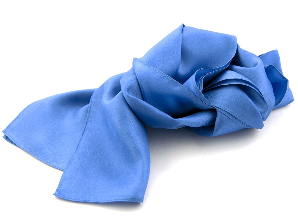 zijden shawl 53 x 53 midden blauw
